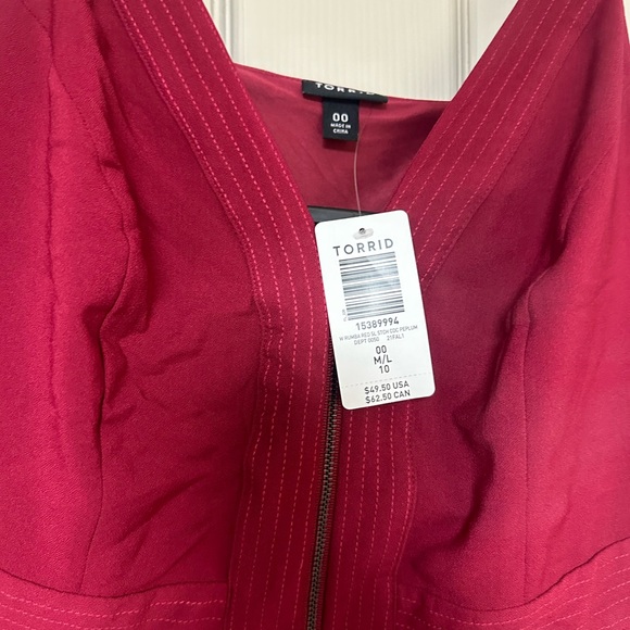 Torrid peplum zip up tank top size 00 - Picture 5 of 5